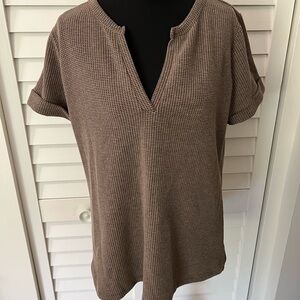 Zenana Outfitters Brown Cuffed Sleeve Tunic